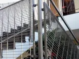 手すりのインフィル格子